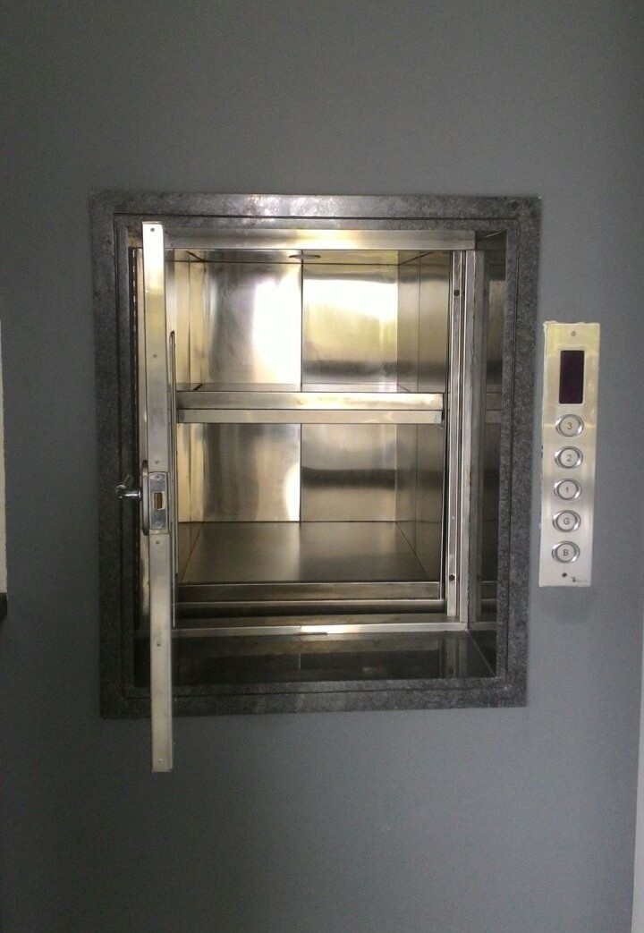 Hospital elevator
